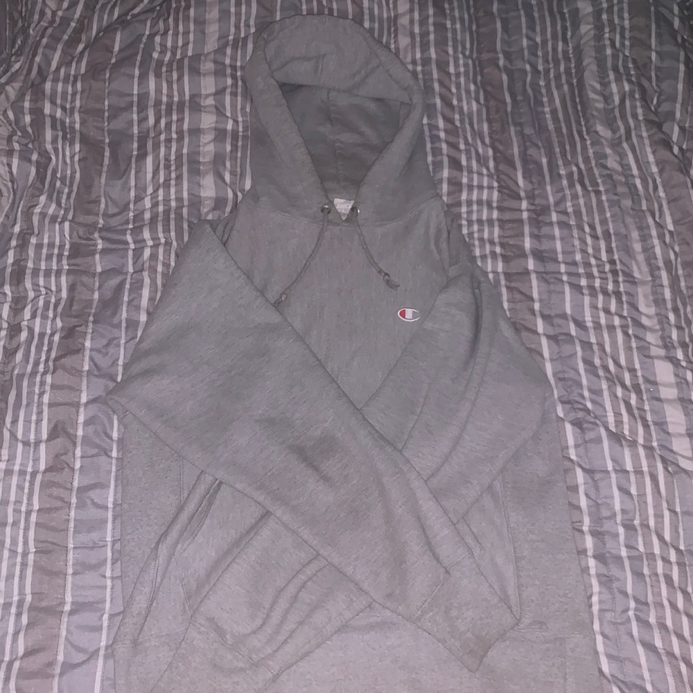 Champions Men’s/Womens grey hoodie. Perfect condition. Size medium